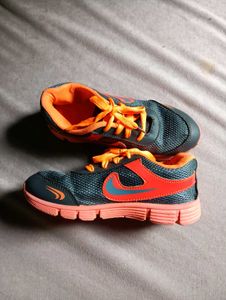 Unisex Orange Sport Shoe
