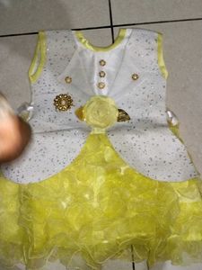 Girls kids dress Cute Yellow & White