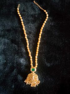 Elegant Gold-Tone Pendant