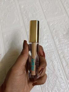 Lakme HYA Matte Concealer