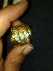 Too Shiny Spiral Finger Golden Ring
