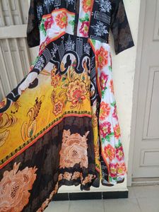 Floral Print Dress totally new 10/10