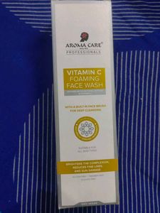 Aroma Care Vitamin C Face Wash