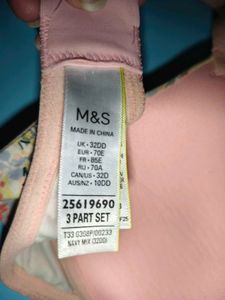 Size 38 M&amp;S 🎁Buy 2 Get 1 Free 🎁Floral Print Bra