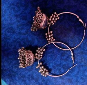EARING FOR WOMEN