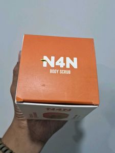 N4N Body Scrub
