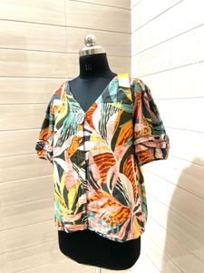 Sonoma Bright Floral Pintresty Top