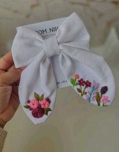 Floral Embroidered Headband