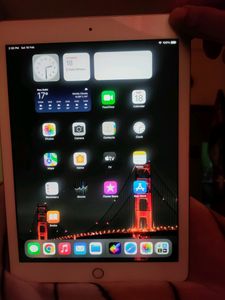 Apple IPad (Can Swap With iPhone 14 Or Above)