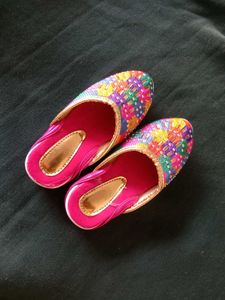 Colorful Ethnic Juttis
