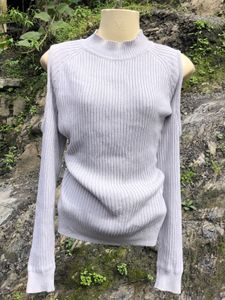 H&M Off Shoulder Sweater