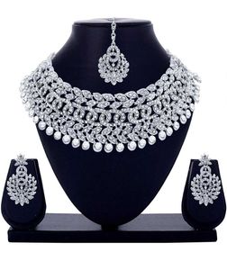 Jewellery Set With Maang Tika
