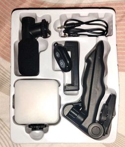 6 IN 1 VLOGGING KIT