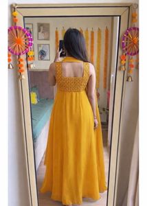 Elegant Yellow Ethnic Gown