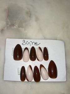 Press-On Nail Set