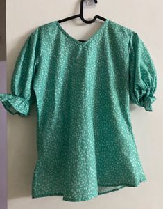 Chic Top