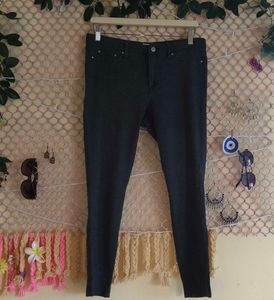 Size 32🎁Buy 2 Get 1 Free 🎁Stylish  Jeggings