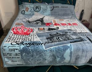 Paris-Themed Soft Throw Blanket single bed