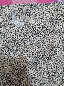 Leopard print stretchable Top