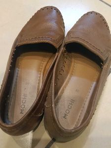 Mochi Brown Casual Loafers