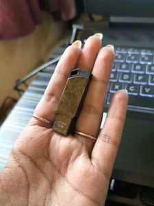 HP PENDRIVE (32 GB)