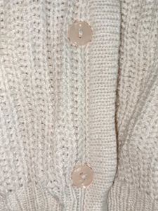 Trendy Women&#39;s Crop Cardigan Sweater