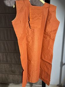 Stylish Rust Kurta with sleeves