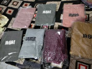Bath Towel New Unused 1=250 Rs Different Colors