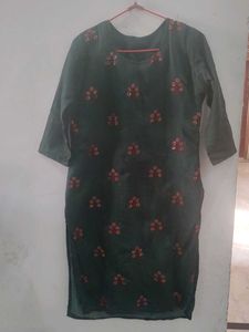 Green Embroidered Kurta