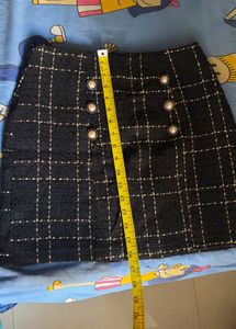 Chic Tweed Mini Skirt | High waist