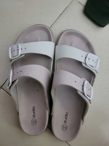 Zudio Pink & White Slides