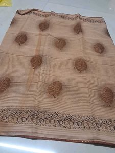 Elegant Brown Leaf Print Saree