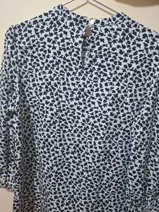 Floral black and white top