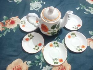 New Ceramic Tea Cattle And 5 Plate