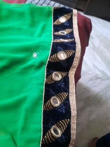 Multicontrast Saarree With Blouse