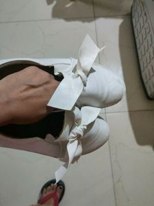 Women&#39;s White Casual Shoes With Bow Tie Cute Trend
