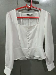Chic White Long Sleeve Top