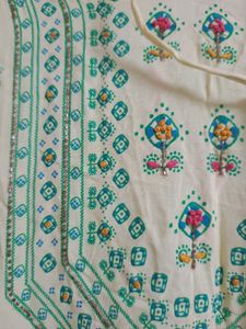 Elegant Floral Print Kurta