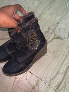 Black Boots