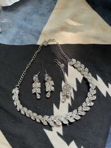 Elegant Dimond Jewelry Set