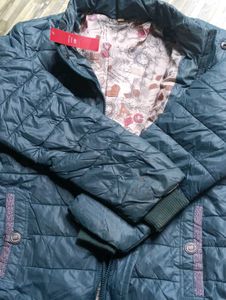 Stylish Ladies Padded Jacket