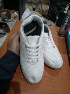 Men Stylish White Shoes