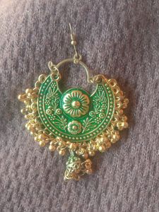 Earring With Mangtika