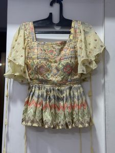 Elegant Short Traditional Top