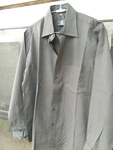 Men's shirt