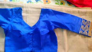 Royal Blue &amp; Gold Women&#39;s Saree