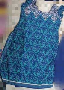 Selling Kurtis In Combo