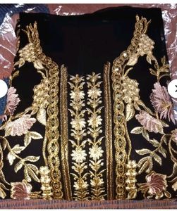 Brand New Pakistani Trendy Embroidered Suit😍