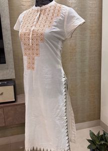 Embroidered Silk Blend Kurta
