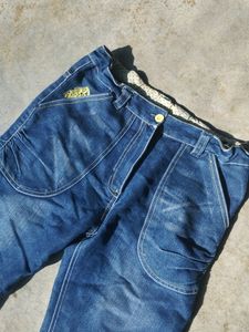 Capri Pants